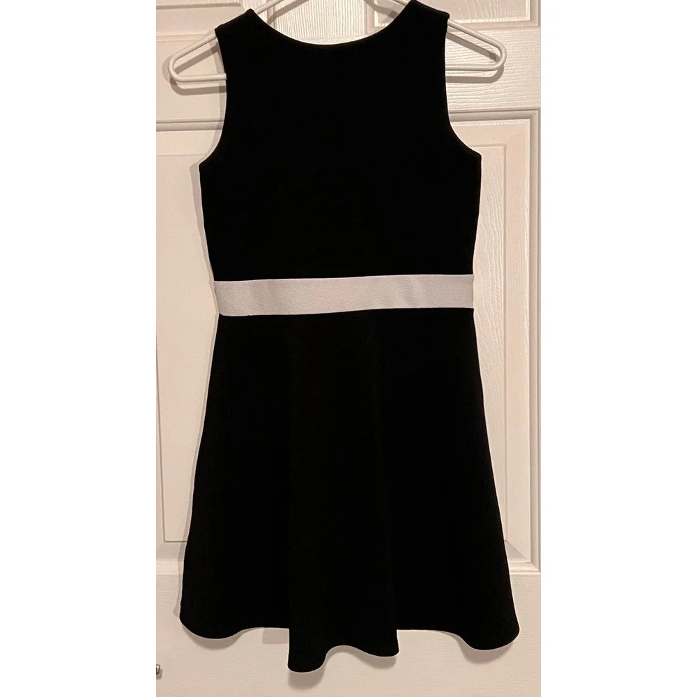 Children's Place Black White Waist Size L 10/12 31" Long x 14" Pit to Pit - Picture 2 of 5